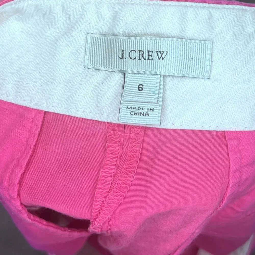 J. Crew Chino Shorts with Ruffle Side Trim Size 6💗
